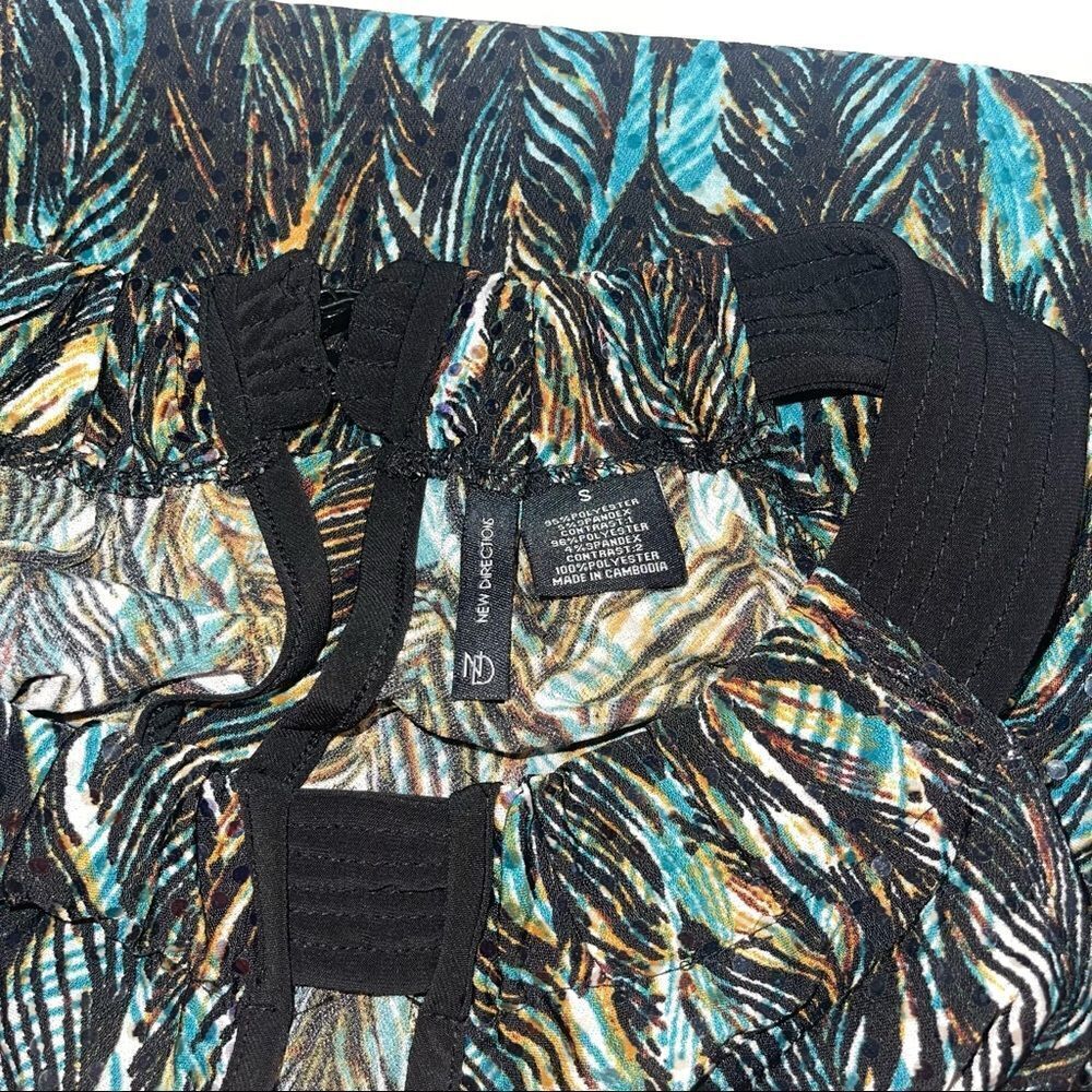 New Directions Teal, Gold & Black Keyhole Tank Top‎ - Size Small - Picture 6 of 7